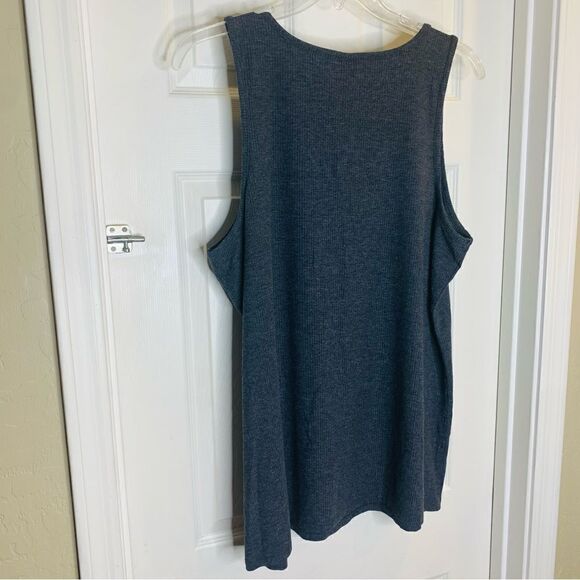 Torrid Gray Lace and Go Tank Size 4 - Picture 3 of 10